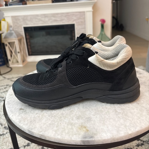 AUTHENTIC CHANEL,leather,suede calf skin,black/white,women trainer size 39.5 EU - Picture 13 of 13